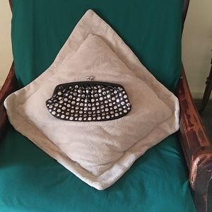 A beautiful hand clutch.